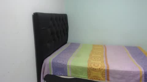 ...Ariana... online show from 04-20-26, 06:09