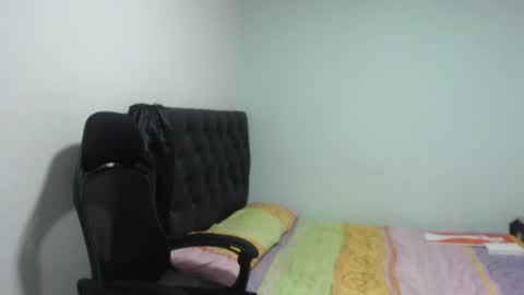 ...Ariana... online show from 05-15-26, 05:31