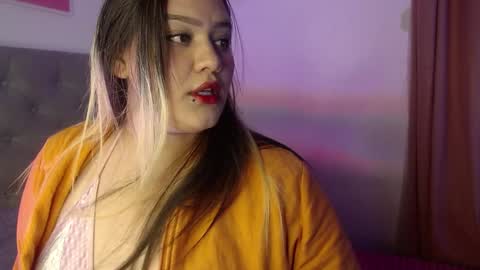 Ari online show from 12-15-24, 01:46