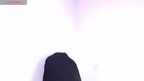 Ari online show from 01-14-25, 04:18