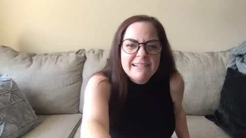 ariadnecox01 online show from 09-12-25, 06:41