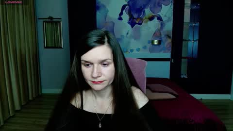 AriaGray online show from 12-20-25, 03:41