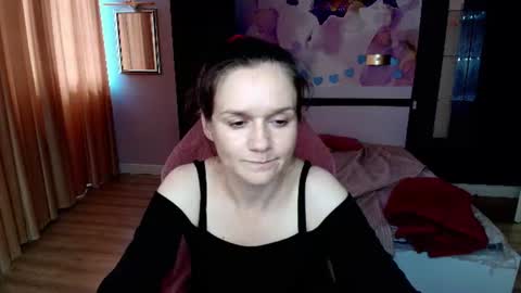 AriaGray online show from 07-27-26, 12:23