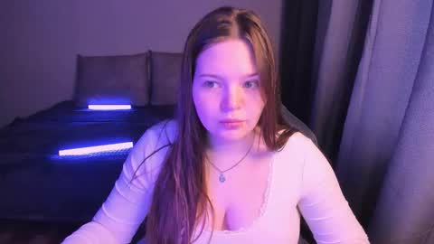 Snapshot of arialane_ chatting on 09-25-25, 07:01 Aria online show from 09-25-25, 07:01