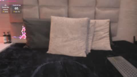 ariana__parker online show from 05-15-26, 04:41