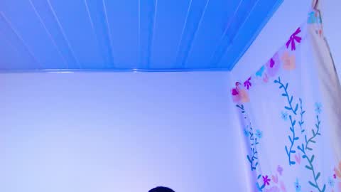 ariana_esteban07 online show from 02-02-26, 12:04