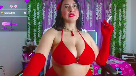 Ariana online show from 10-23-25, 05:01