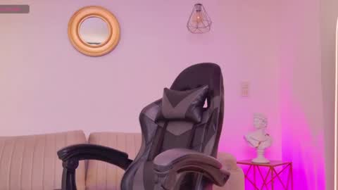 Ariana online show from 05-31-26, 06:09