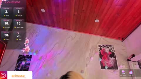 Ariana  online show from 10-27-25, 09:46