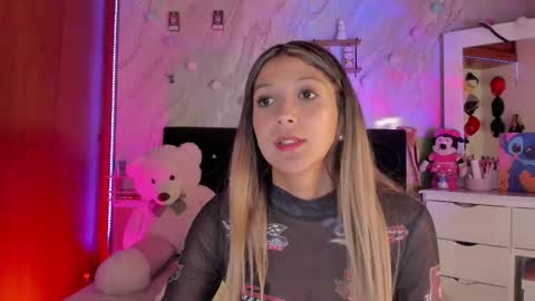 Ariana  online show from 01-15-26, 02:49