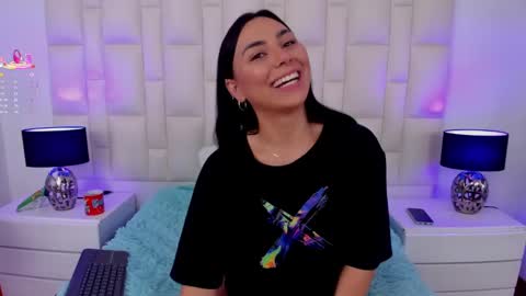  ariana  online show from 02-25-25, 06:31