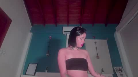 ariana_whitee online show from 11-23-25, 03:28