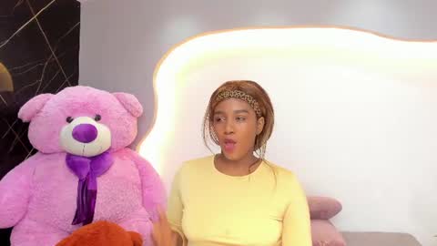 Ariana online show from 06-09-26, 12:39