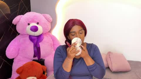 Ariana online show from 07-16-26, 12:22