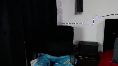 help me 100 hands up my OF is Free  online show from 11-15-25, 10:37