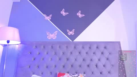 Snapshot of arianna_daviss chatting on 02-11-25, 03:08 online show from 02-11-25, 03:08