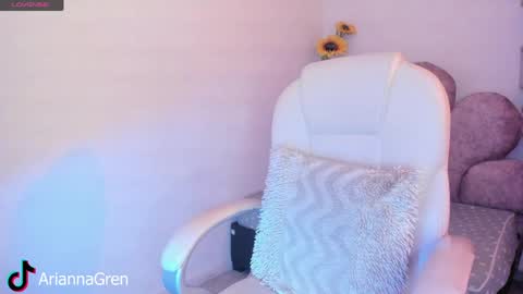 Arianna online show from 04-08-26, 01:44