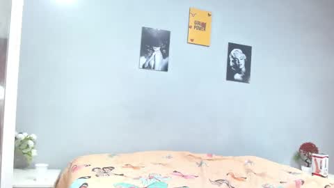 arianna rossi online show from 04-15-26, 12:34