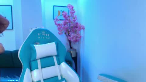 arianna_sweeet online show from 04-10-26, 03:45