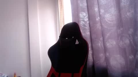 ariannaloovel online show from 10-30-25, 06:30