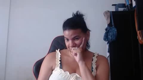ariannaloovel online show from 07-15-26, 05:18