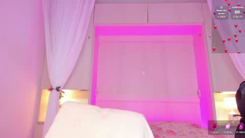 ariannavega_ online show from 07-17-26, 12:01