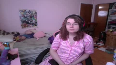 Snapshot of ariathebrat chatting on 05-13-26, 09:22 Ariathebrat online show from 05-13-26, 09:22