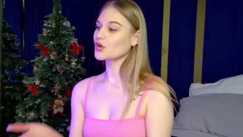 Aria online show from 12-17-25, 05:19