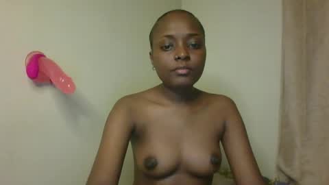 Tight pussy online show from 05-08-26, 07:30