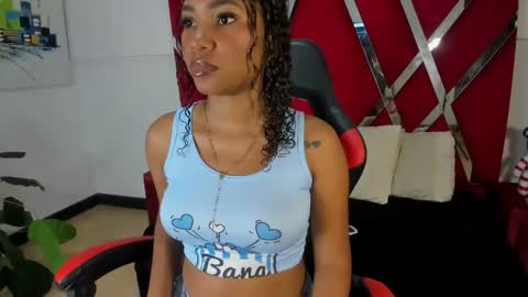 Snapshot of ariel_ht chatting on 06-10-26, 02:05 Ariel ht online show from 06-10-26, 02:05
