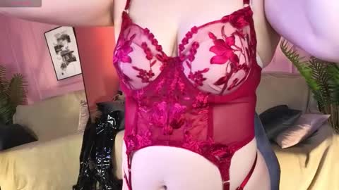 Ari online show from 10-17-25, 06:05