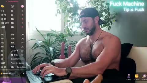 Ariel online show from 06-16-26, 01:03