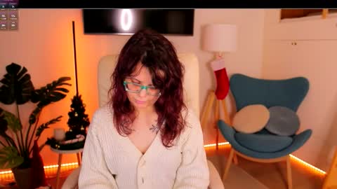 Ariell Mini online show from 12-21-25, 06:20