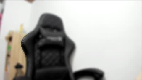 Stephany  online show from 03-08-26, 02:59