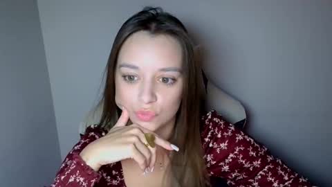 Snapshot of arielsandres chatting on 09-11-25, 01:00 Ariel online show from 09-11-25, 01:00