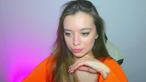 Snapshot of arielsandres chatting on 10-20-25, 01:00 Ariel online show from 10-20-25, 01:00