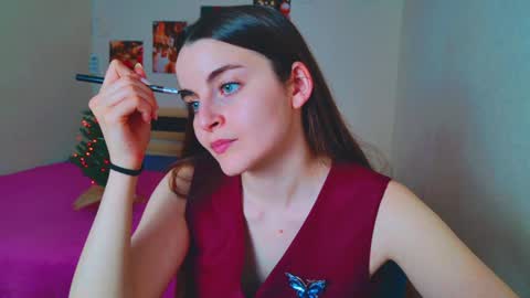 arielstonks_lovee online show from 12-19-24, 08:13