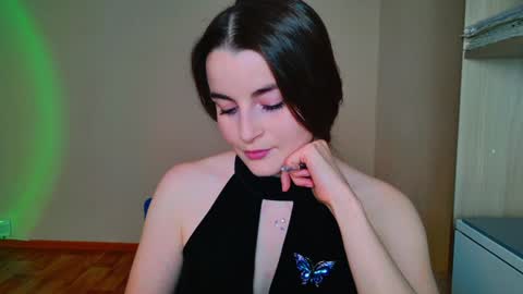 arielstonks_lovee online show from 01-29-25, 05:45