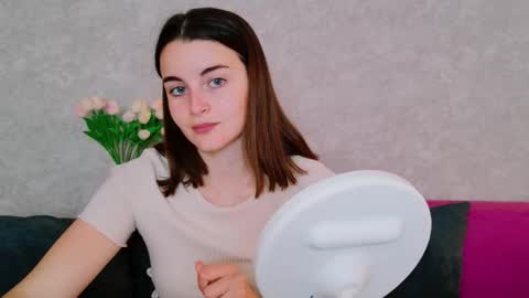 arielstonks_lovee online show from 09-17-25, 03:08
