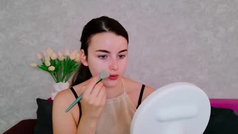 arielstonks_lovee online show from 09-19-25, 02:57