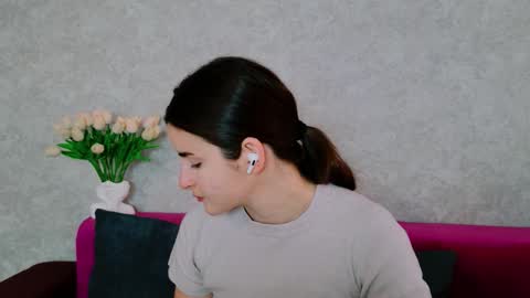 arielstonks_lovee online show from 09-24-25, 03:54