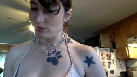 ariel  colin when hes here online show from 03-09-25, 04:11