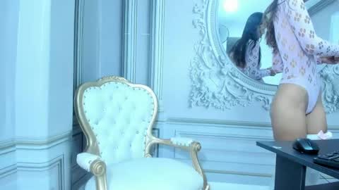 Snapshot of arietta_skinny chatting on 03-22-26, 03:26 Arietta online show from 03-22-26, 03:26