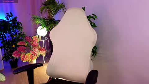 Adele online show from 04-08-26, 06:24