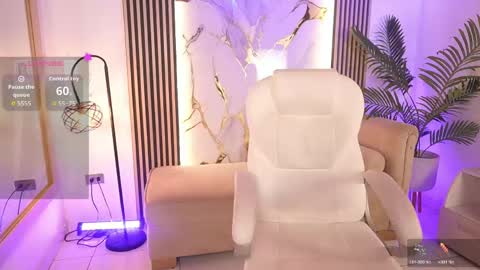 Snapshot of arigigomez chatting on 05-19-26, 11:38 Arigi Gomez online show from 05-19-26, 11:38