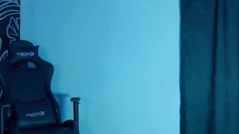 Ari online show from 02-25-25, 07:58