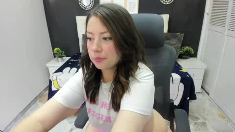 Ari online show from 05-30-26, 04:59
