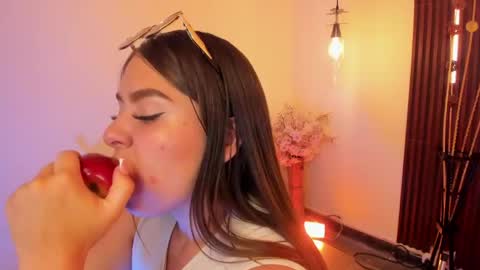  Arianna  online show from 04-17-26, 09:18