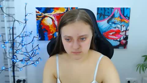 arinabelle online show from 11-10-25, 01:26