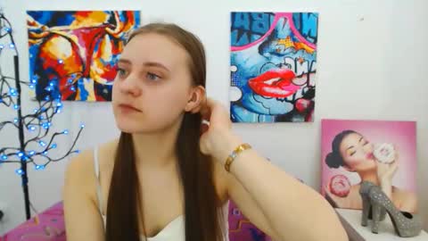 arinabelle online show from 02-14-26, 06:54